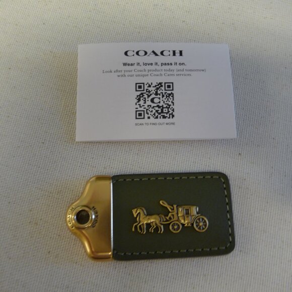 Coach Dakota Bucket Bag - Army Green NWT - Picture 12 of 15